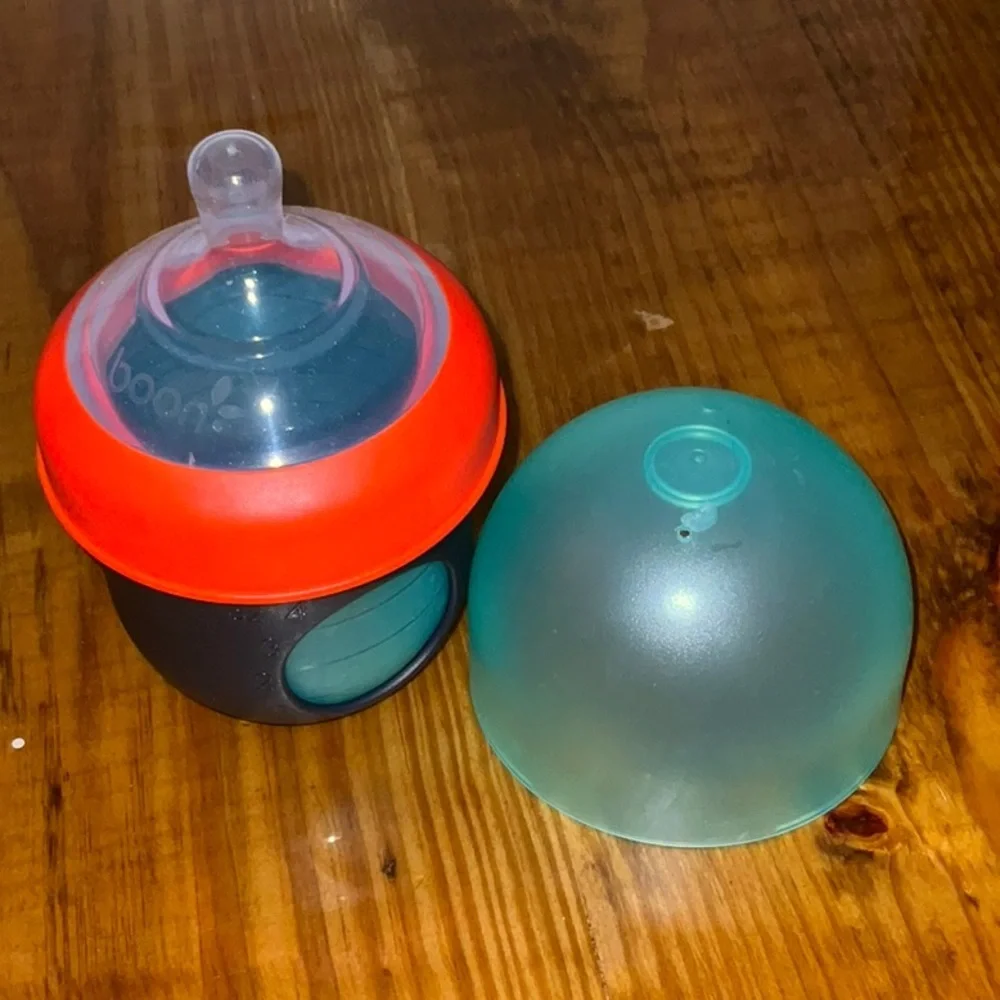 Boon Nursh Silicone Baby Bottle (120nL/4oz)